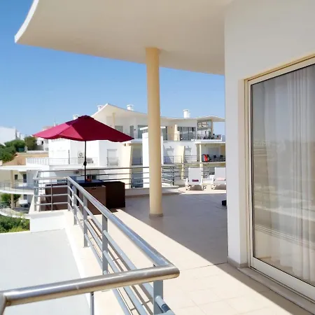 Sea View Penthouse In 公寓 *